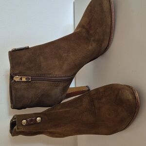 Tory Burch Ankle Boots, Broqn Suede S 7 1/2